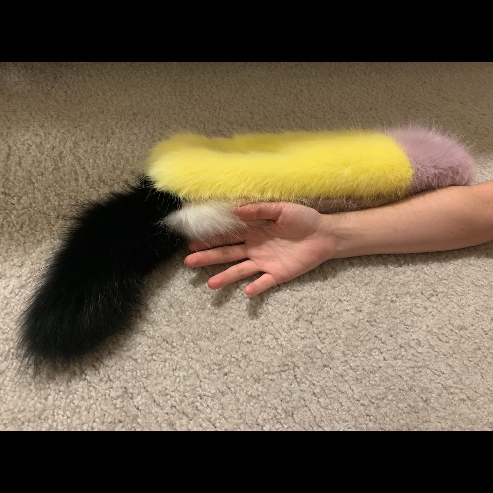 Scarf - Picture 3 of 3